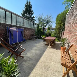 La Chambre Jaune Maison Avec Grande Terrasse Et Garage Prive Vakantiehuis Rijsel